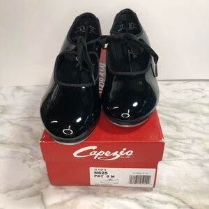 Capezio Girls Black Patent Dance Tap Shoes Big Kids Size 8